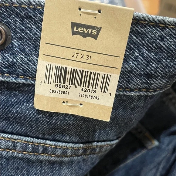 NWT Levi’s Cinch Barrel Jeans - Picture 15 of 16